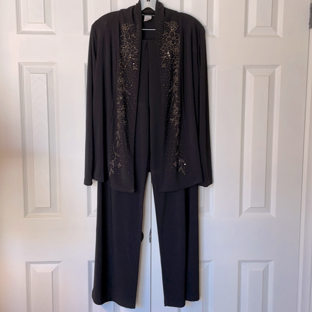 Black 2-pc Travel Knit Set - Bleeker & McDougal